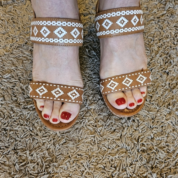 Women's Tory Burch ReenaTan Sandals - Picture 3 of 10